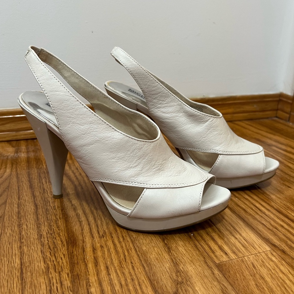 Michael Kors Cream Slingback Heel, size 8.5